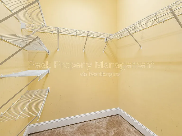 215 E Grace St #301 — Photo 8