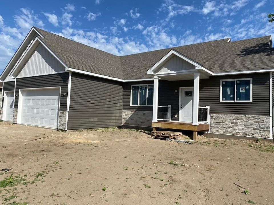 1st image of 2406 Valley Dr