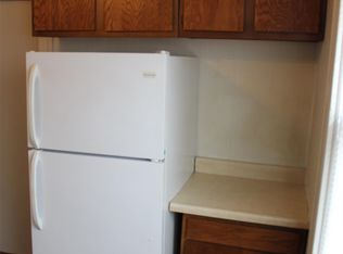810 Orange St APT 2, Wyandotte, MI 48192