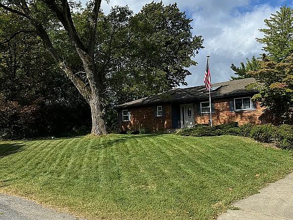 3rd image of 2762 Mizpah Park Dr