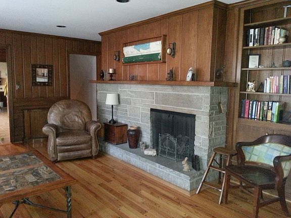 3rd image of 3624 W 50th Ter