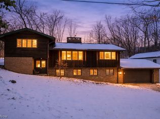 3812 N Glenridge Rd, Akron, OH 44319