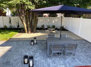 14 Bradlee Ct, Hyde Park, MA 02136