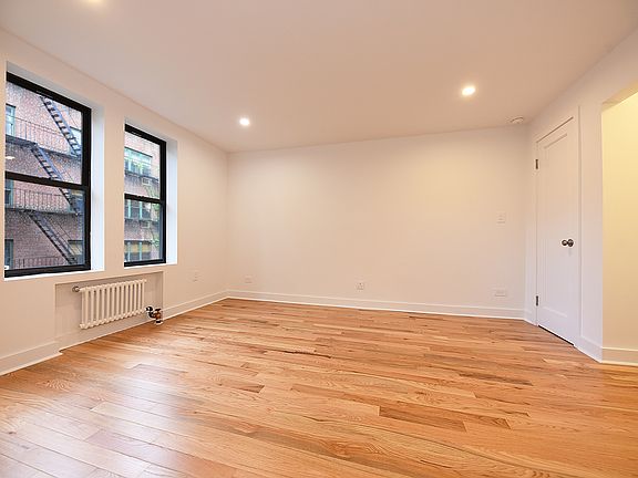 3rd image of 319 W 18th St #3N