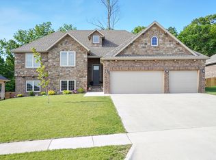 2275 N Citation Ave, Springfield, MO 65802