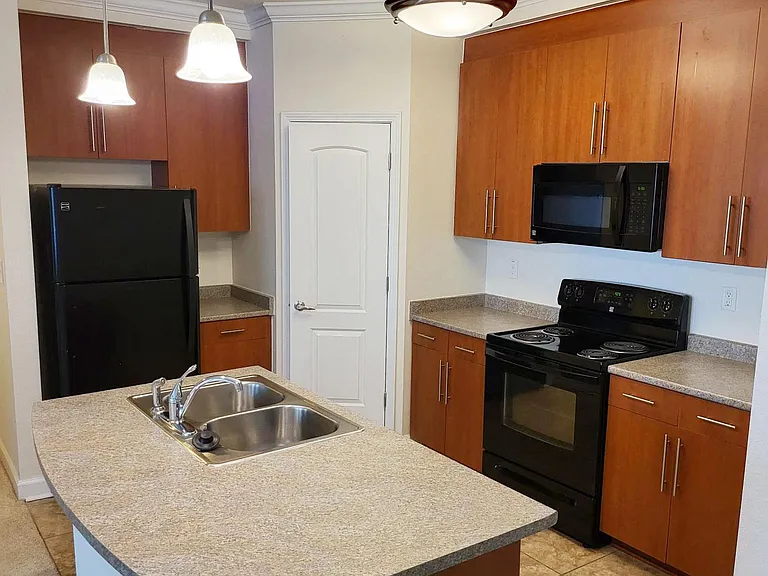 Clairmont at Perry Creek — Photo 78