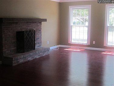3rd image of 28000 Settlers Reserve Way