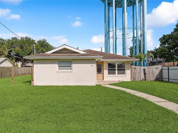 26 W Pamela Pl, Arabi, LA 70032