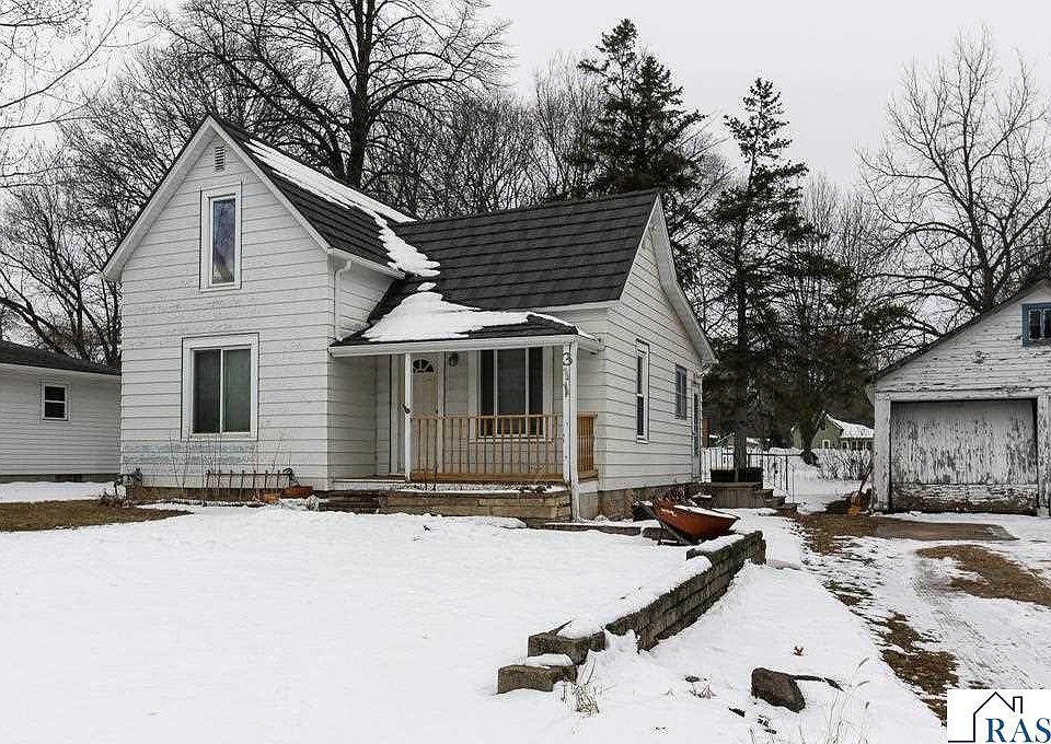 1st image of 311 E Blue Earth St