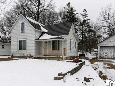 311 E Blue Earth St, Lake Crystal, MN, 56055