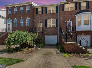 43120 Forest Edge Sq, Ashburn, VA 20148