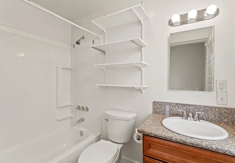 902 W Mansfield Ave #3 — Photo 24