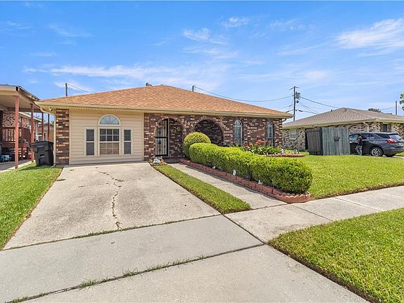 2nd image of 2104 River Queen Dr