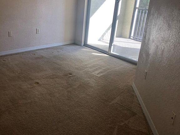 4th image of 146 SW Peacock Blvd #202