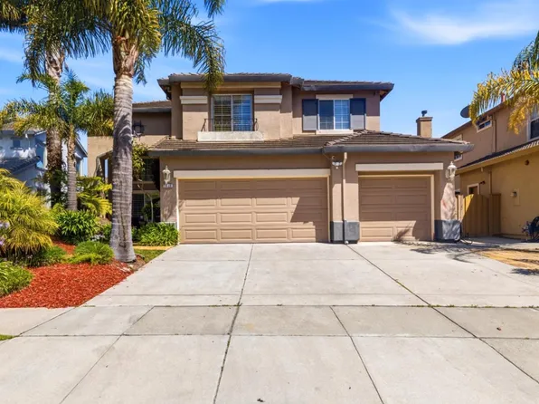 1906 Whitman St, Salinas, CA 93906