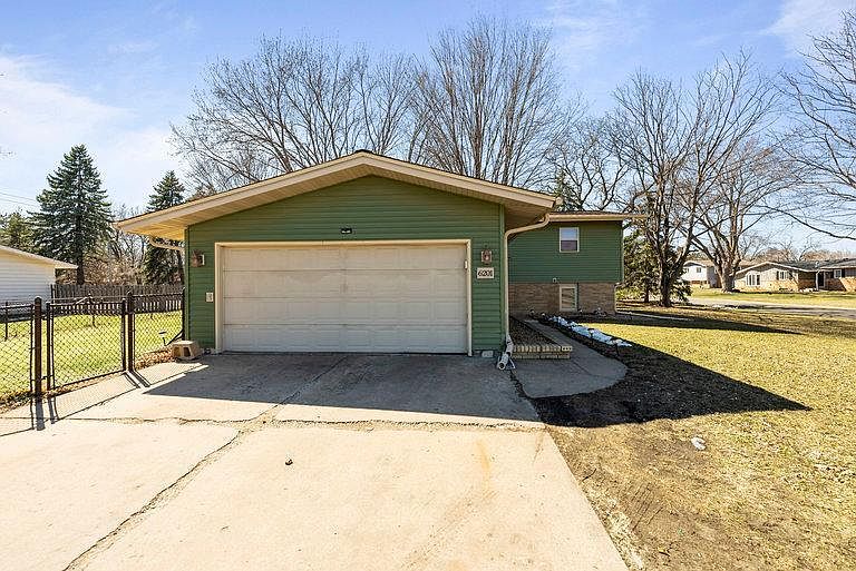1st image of 6201 81st Ave N