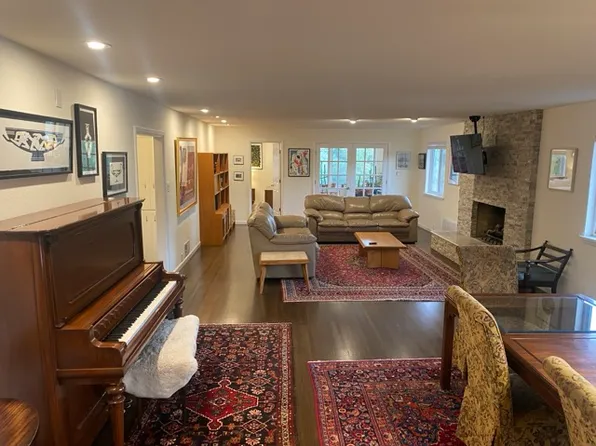 224 Hermosa Dr SE, Albuquerque, NM 87108