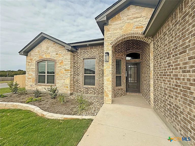1st image of 5405 Espiritu Santo Dr