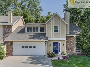 6306 W 51st Ter, Mission, KS 66202