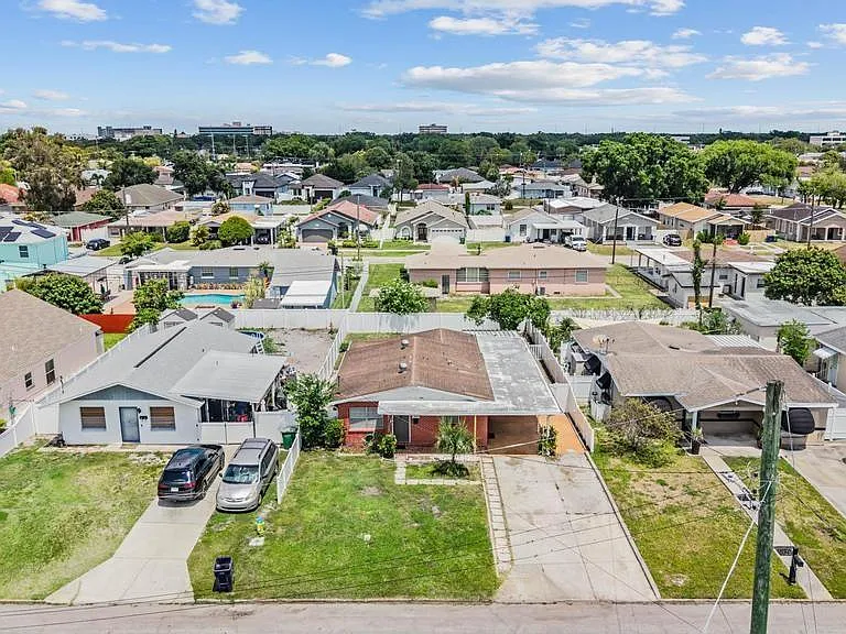 2709 W Abdella St — Photo 26