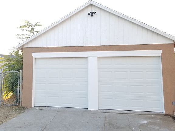 2nd image of 6968 Glasgow Ave