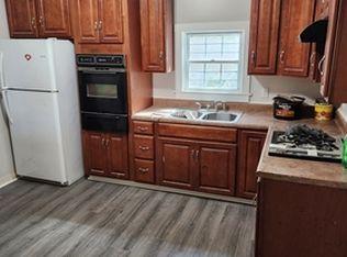 2426 W Wade St #2, Aliquippa, PA 15001
