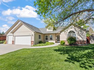 3221 N Lilyturf Ave, Meridian, ID 83646