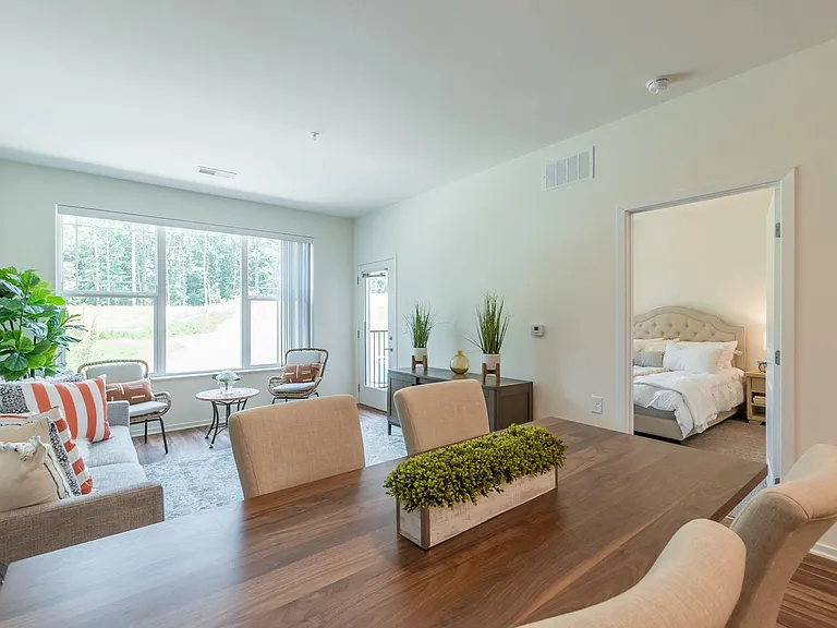 Stonepointe 55+ Apartments — Photo 37