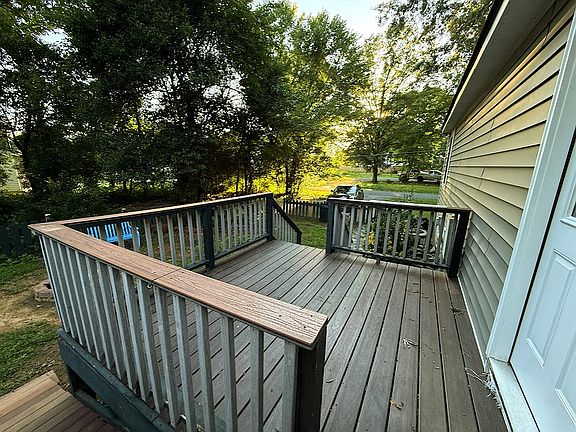 5th image of 5324 Carden Dr #1