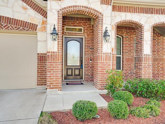 2nd image of 16524 Stillhouse Hollow Ct