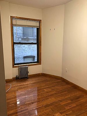 4th image of 58 Henry St APT 11