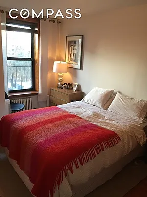 Rented by Compass | media 10