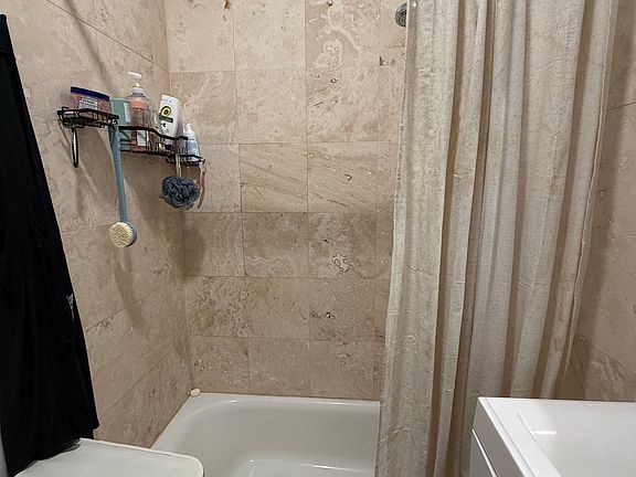5th image of 38 Hemenway St APT 3