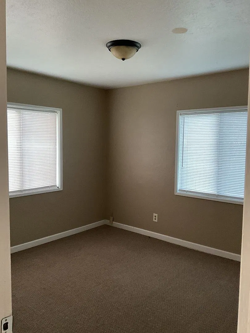 Coming Soon! Country Living — Photo 4