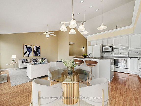 4th image of 19 Settlers Ridge Way