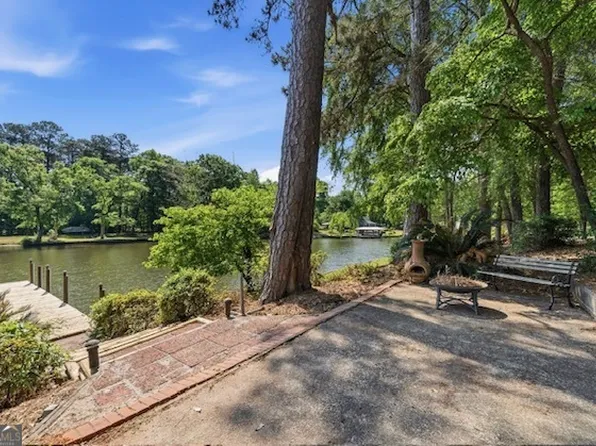 201 Collins Rd NW, Milledgeville, GA 31061