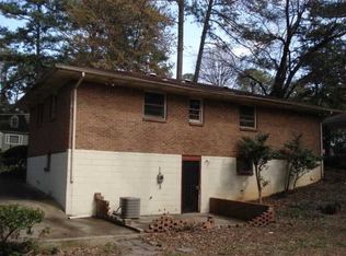2138 Connally Dr, East Pt, GA 30344