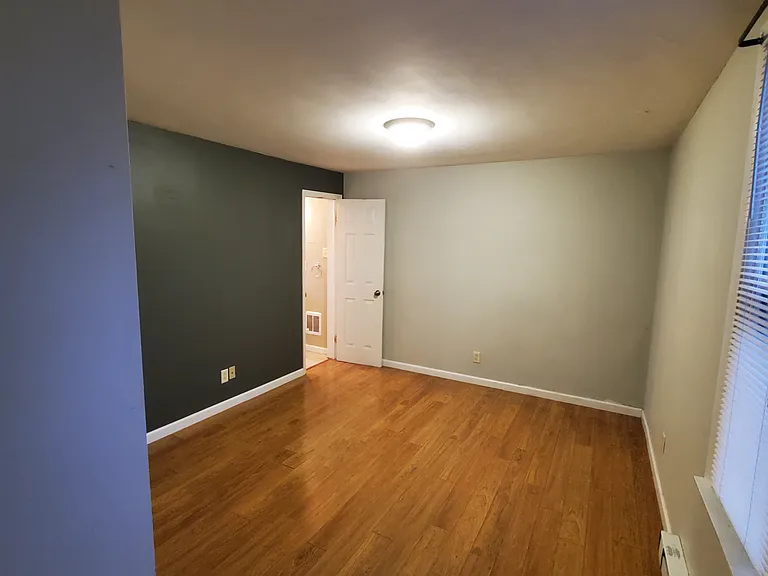 18 Gardner St #1 — Photo 16