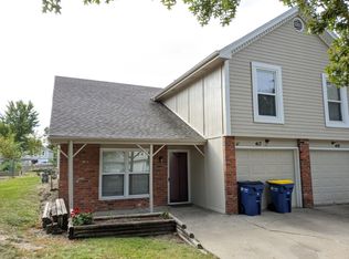 417 Lee Dr, Liberty, MO 64068