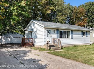 604 Giles St, Saint Johns, MI