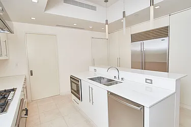 Sold by Manhattan Network Inc.