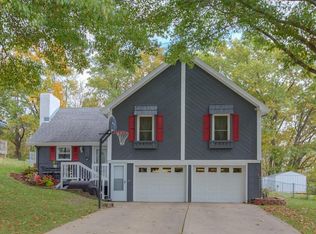 1217 Michele Dr, Excelsior Springs, MO 64024