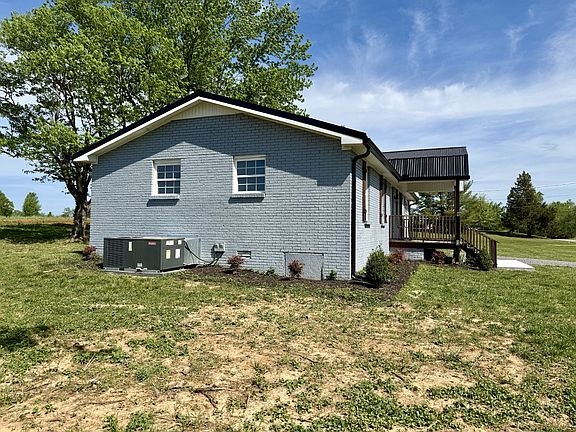 4th image of 148 Airport Lake Rd