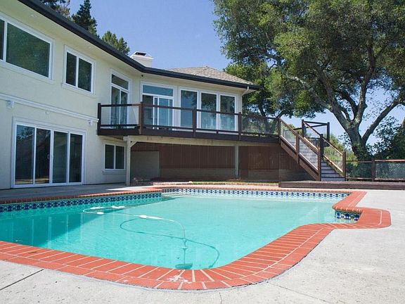 3rd image of 21327 Canyon View Dr