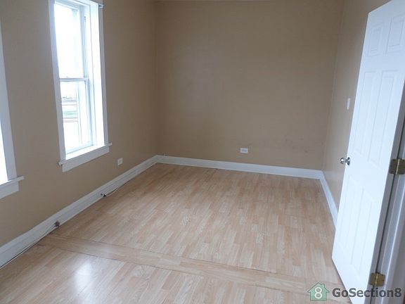 3rd image of 13447 S Houston Ave