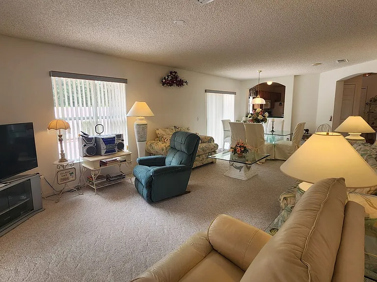 614 Delgado Ave — Photo 14