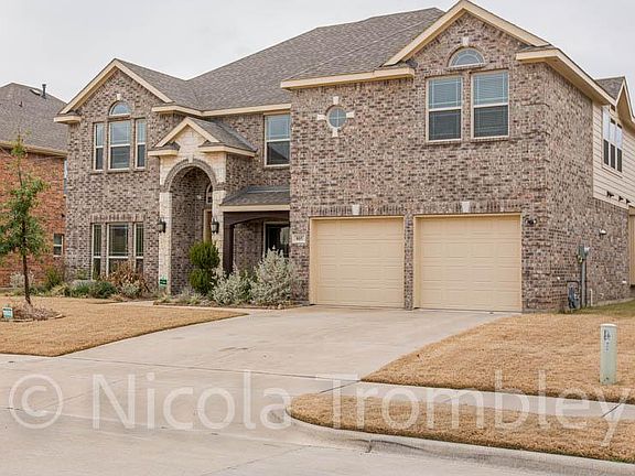 2nd image of 805 Netherfield Pkwy #1