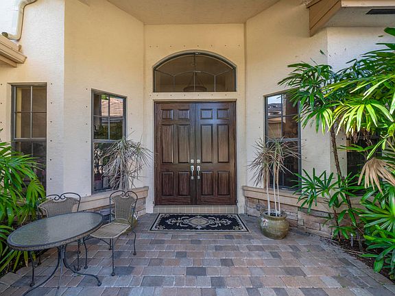 5th image of 10727 Versailles Blvd
