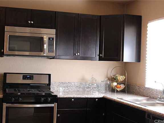 4th image of 1245 W 84th Pl