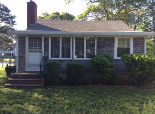 22 Elmwood St, Wareham, MA 02571